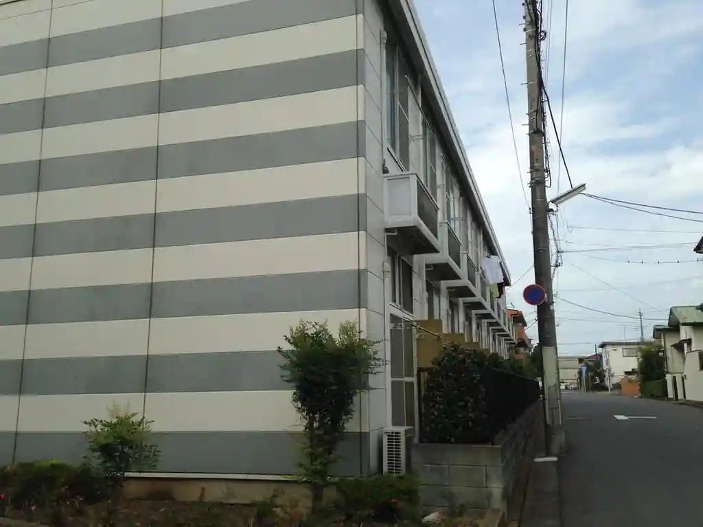 レオパレス城 外観